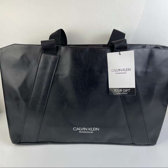 CALVIN KLEIN Fragrances Weekender Travel Duffle Gym Bag Black color NWT READ - Picture 2 of 7